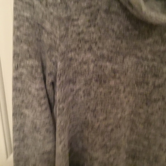 Papillon grey sweater dress with removable scarf - Picture 5 of 10